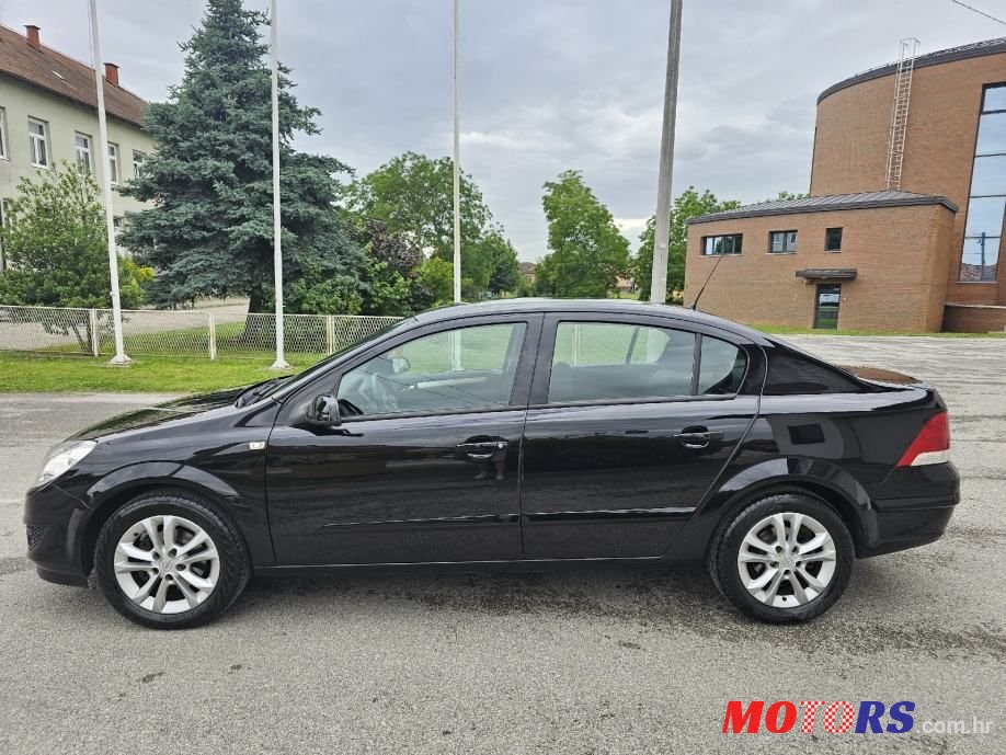 2008' Opel Astra 1,6 photo #6