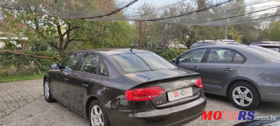 2011' Audi A4 2,0 Tdi photo #3