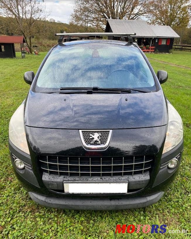 2013' Peugeot 3008 photo #1