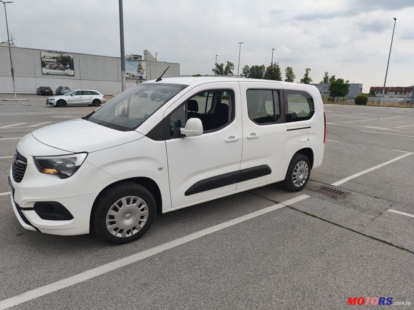 2019' Opel Combo 1,5 photo #1