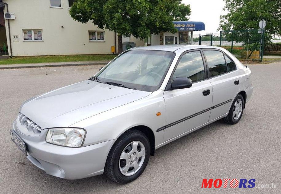 2001' Hyundai Accent 1,3 Gl photo #1