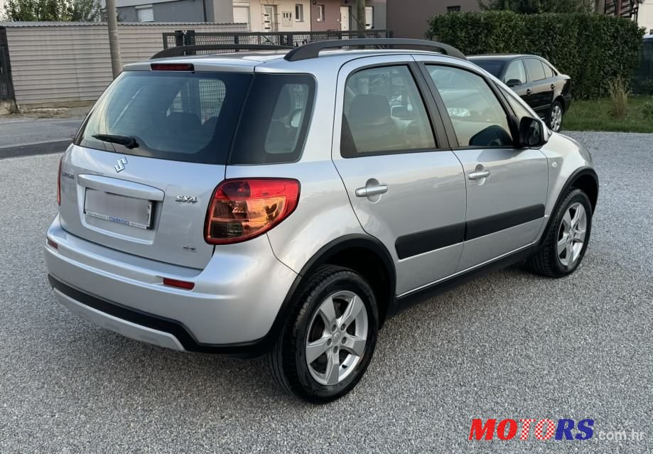 2010' Suzuki SX4 1,6 Glx photo #5