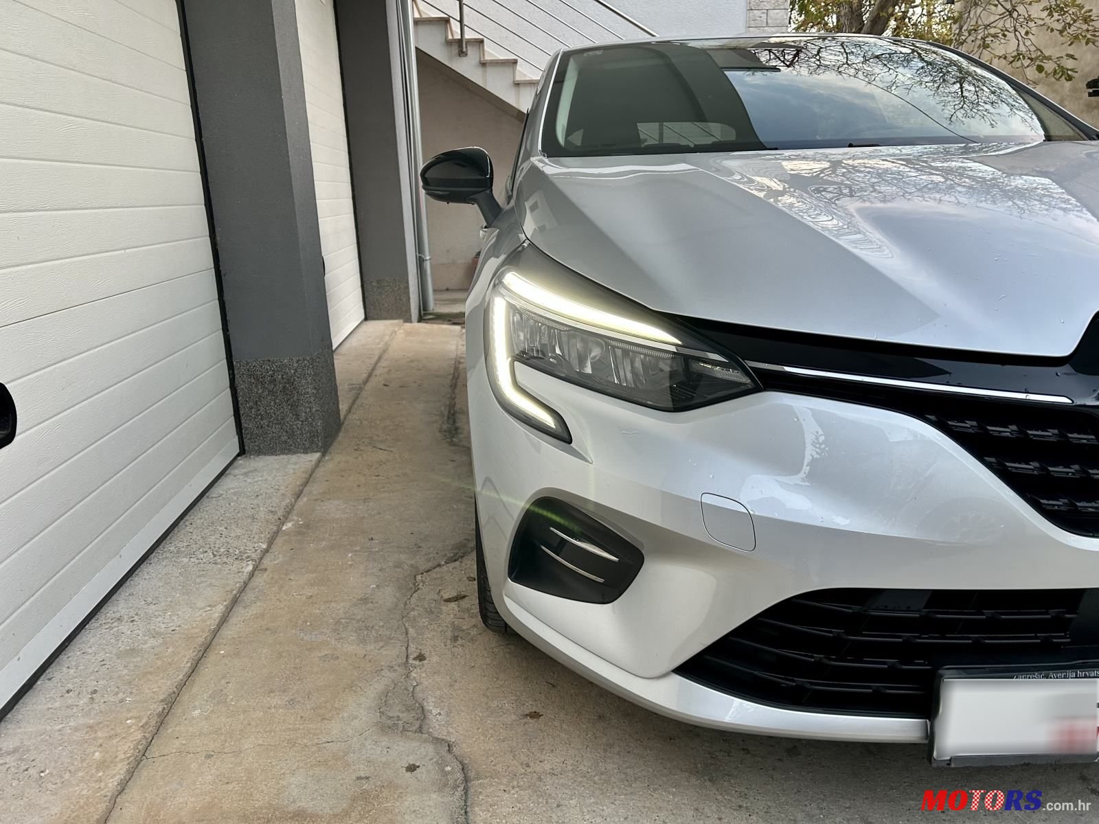 2023' Renault Clio Tce photo #5