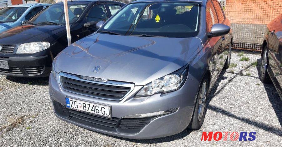 2015' Peugeot 308 1,6 Hdi photo #1
