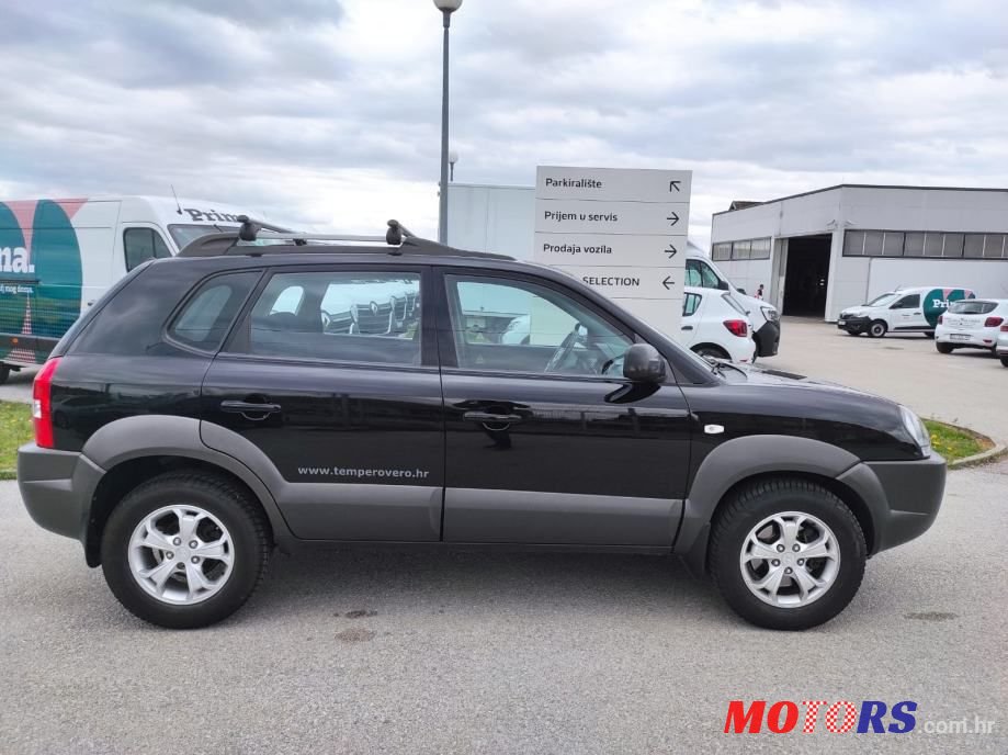 2008' Hyundai Tucson 2,0 photo #6