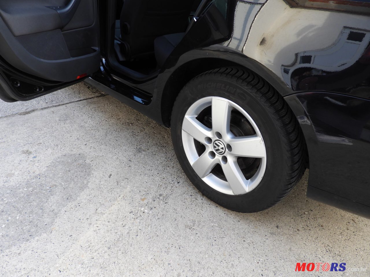 2010' Volkswagen Golf Variant photo #5