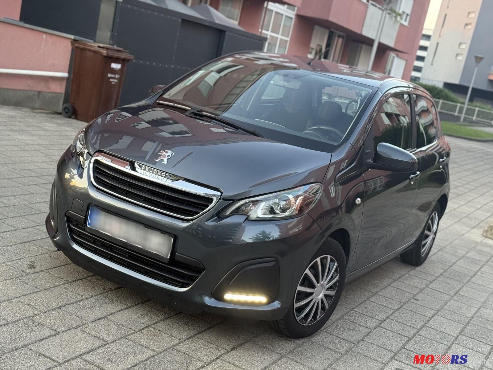 2016' Peugeot 108 1.0 photo #3