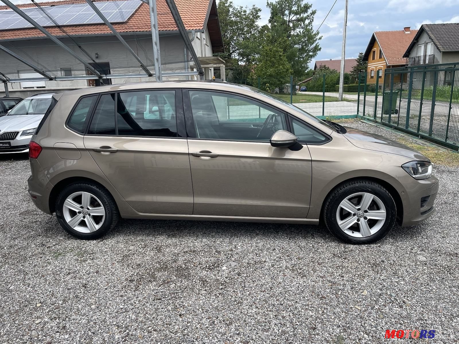 2014' Volkswagen Golf Sportsvan photo #4