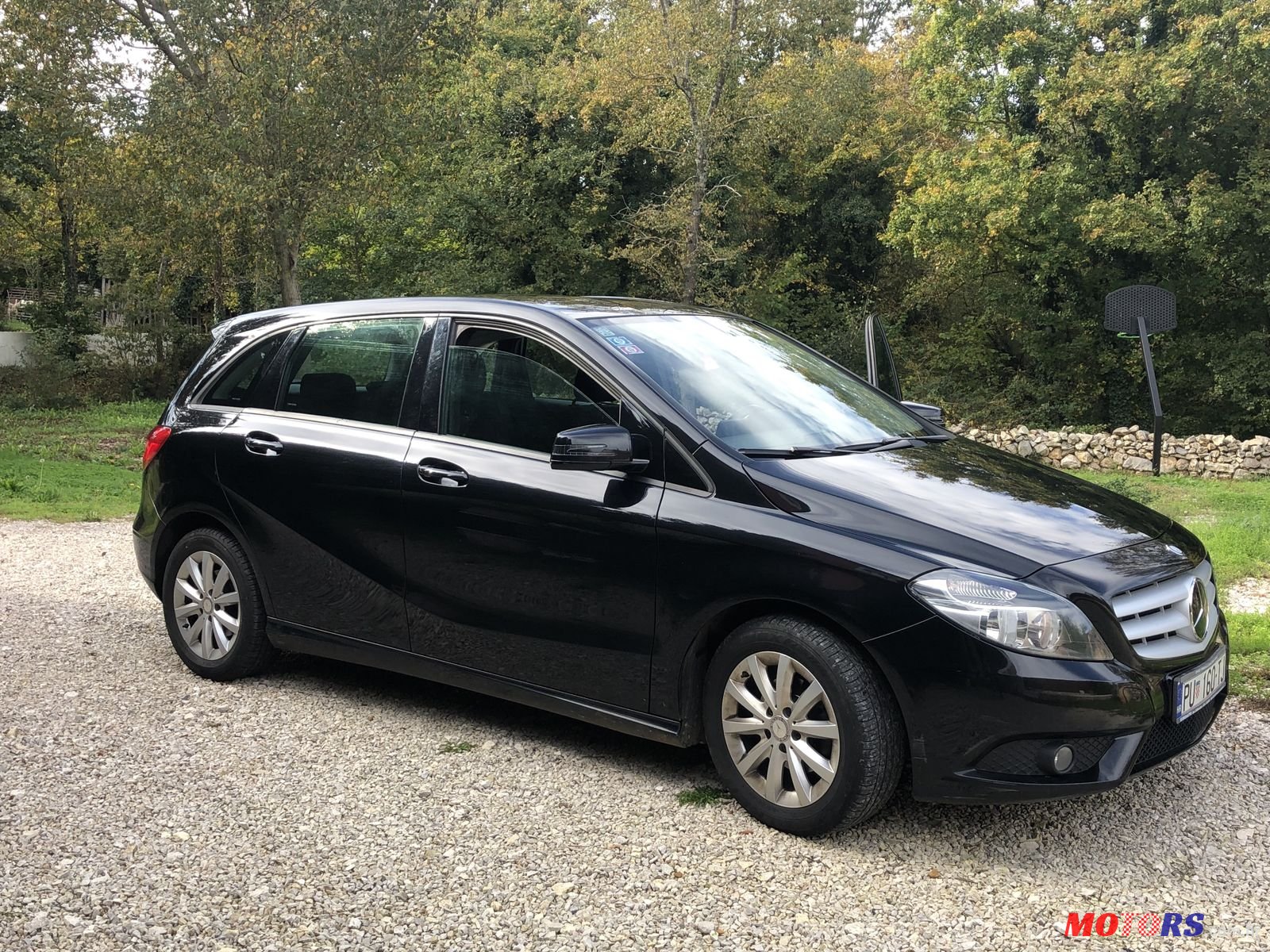 2012' Mercedes-Benz B-Class 180 CDI photo #1