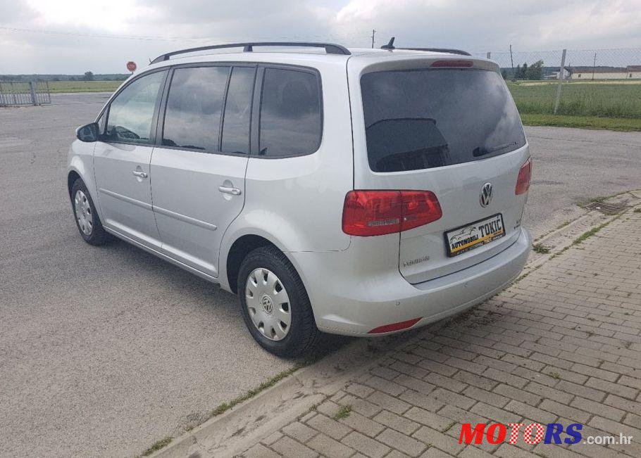 2012' Volkswagen Touran 1,6 Tdi photo #1