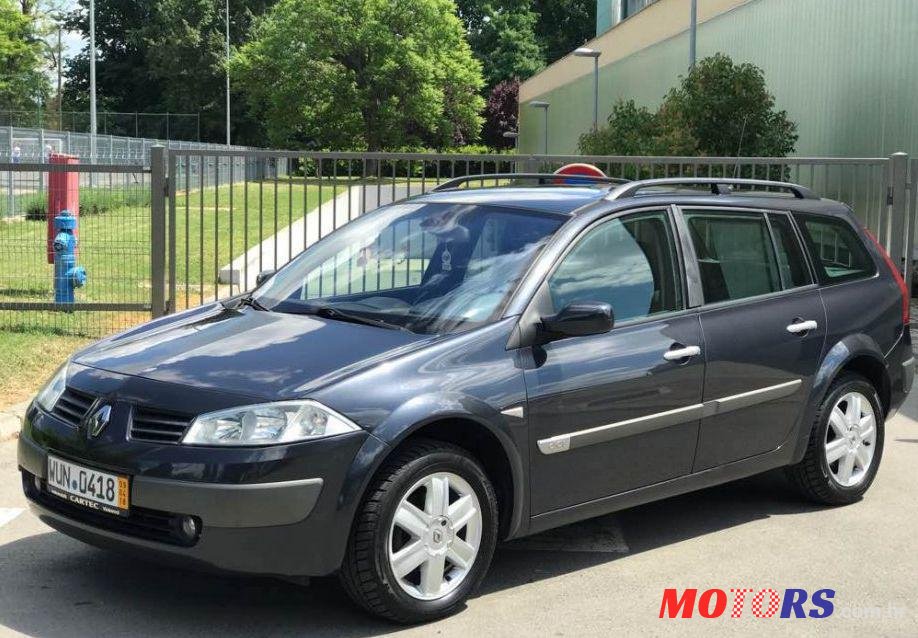 2005' Renault Megane Grandtour photo #1
