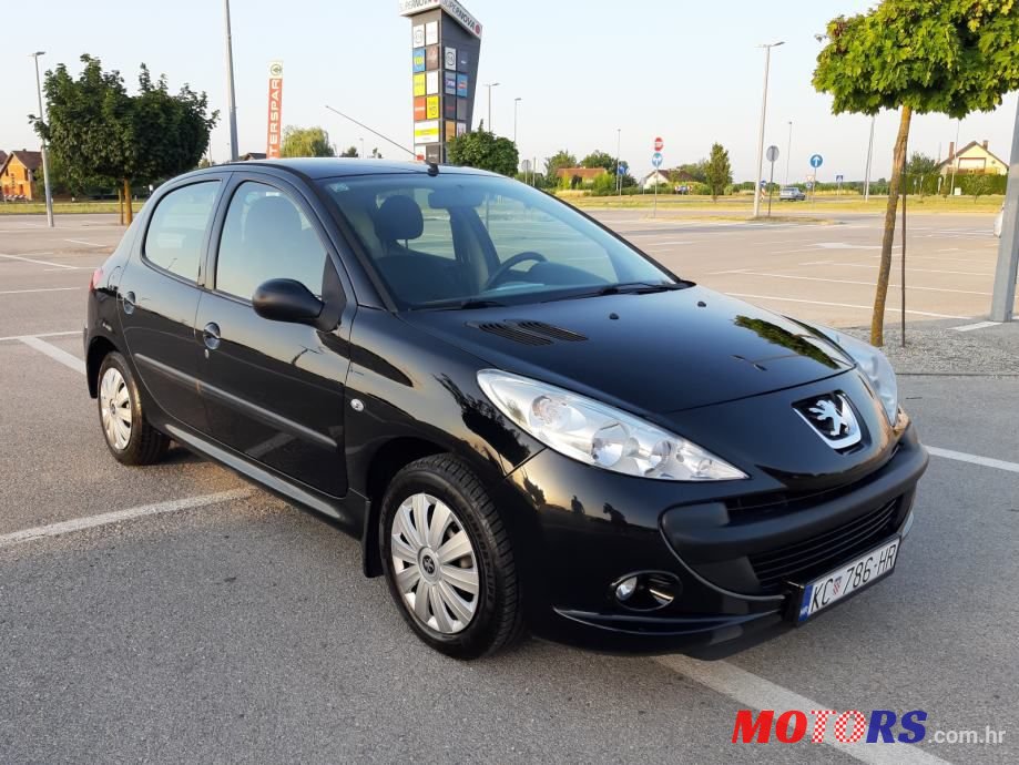 2009' Peugeot 206 1,1 photo #1