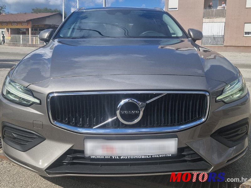 2019' Volvo V60 D3 photo #2