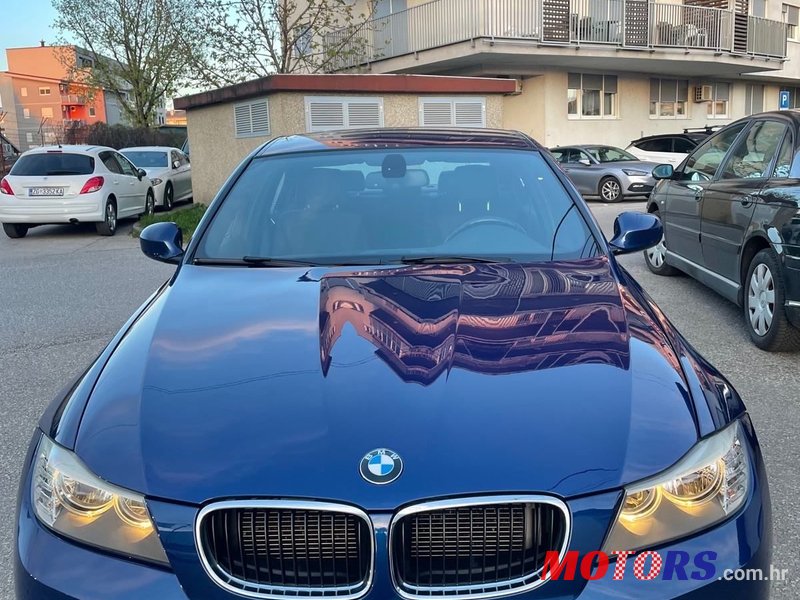 2011' BMW Serija 3 318D photo #1