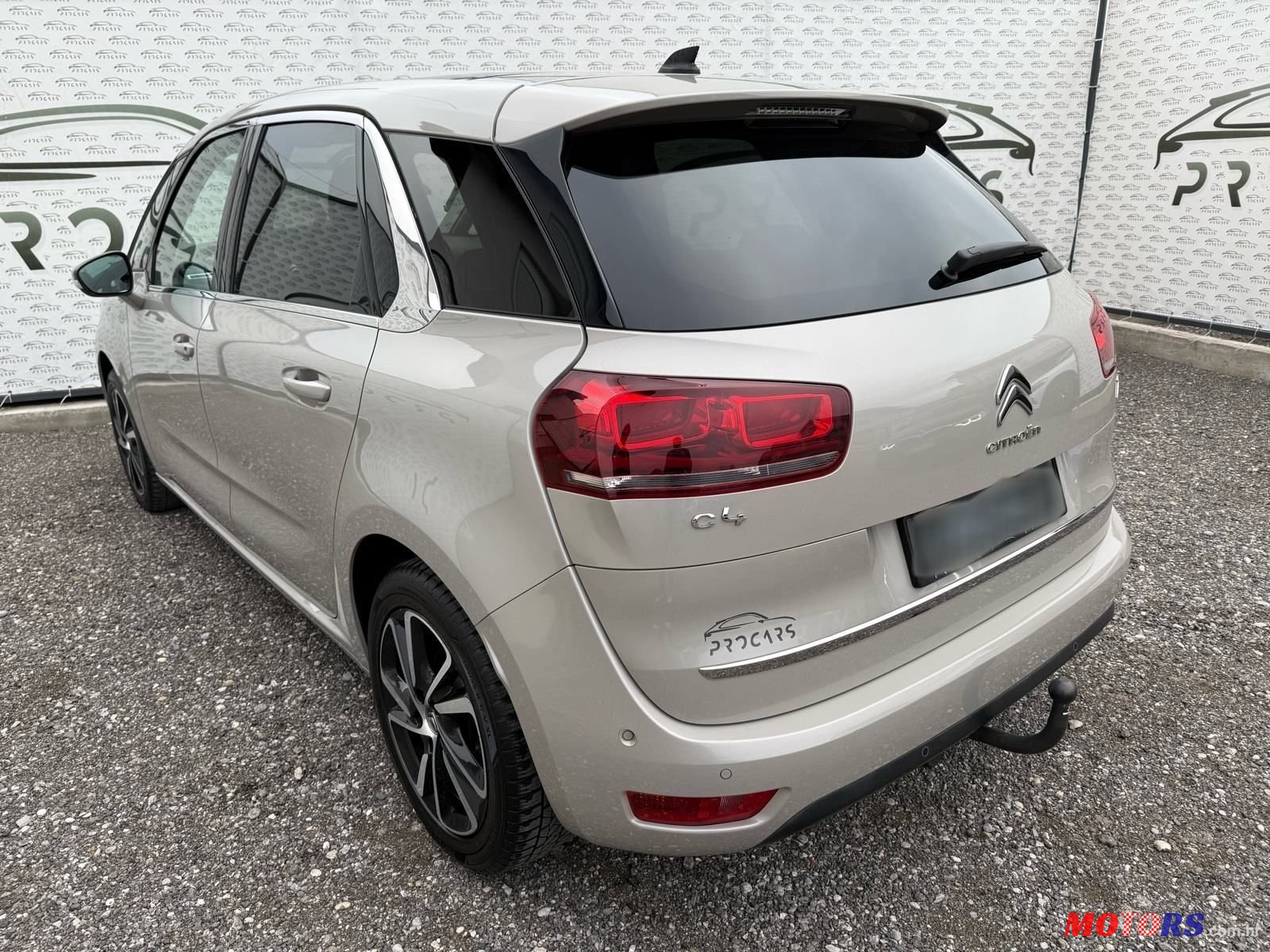 2018' Citroen C4 Picasso Bluehdi 120 photo #6