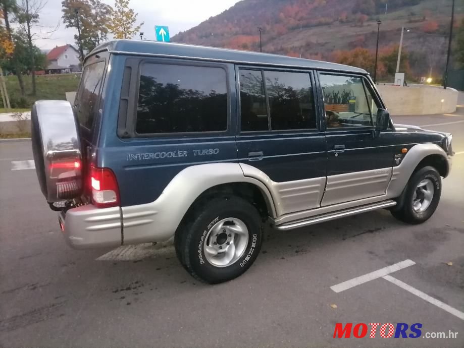 1999' Hyundai Galloper 2,5 Tdi photo #2