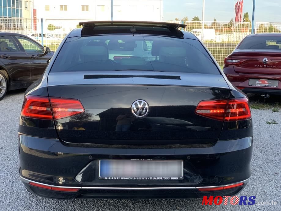 2015' Volkswagen Passat 2,0 Tdi Bmt photo #6