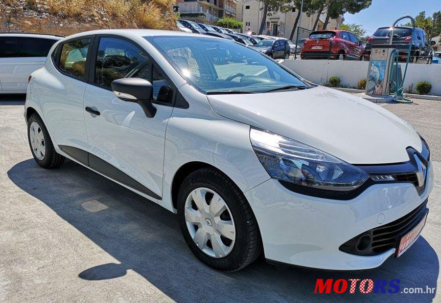 2016' Renault Clio Dci 75 photo #1