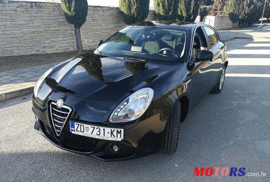 2012' Alfa Romeo Giulietta 2,0 D. N. A photo #1