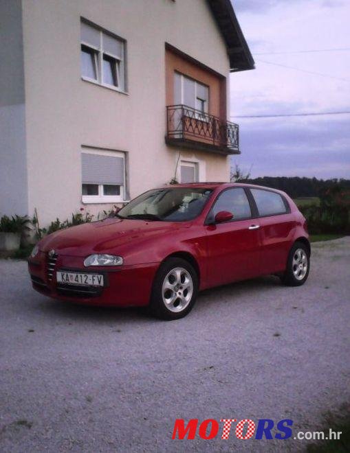 2002' Alfa Romeo 147 2,0 Ts photo #1