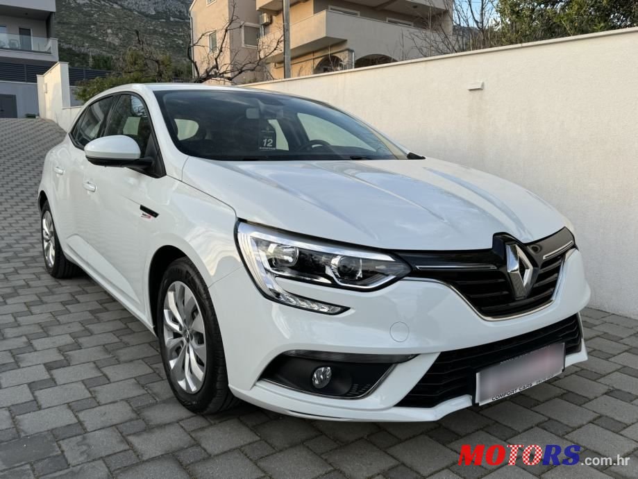 2019' Renault Megane Dci photo #2