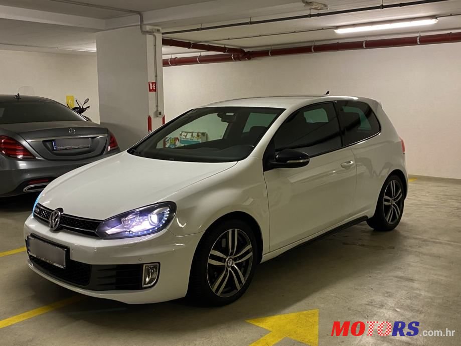2011' Volkswagen Golf 6 2,0 Tdi photo #3