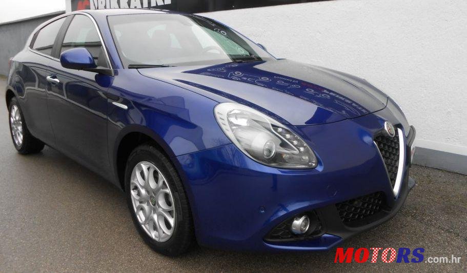 2016' Alfa Romeo Giulietta photo #1