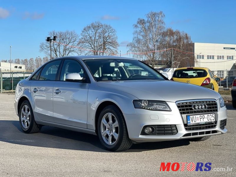 2011' Audi A4 2,0 Tdi photo #3