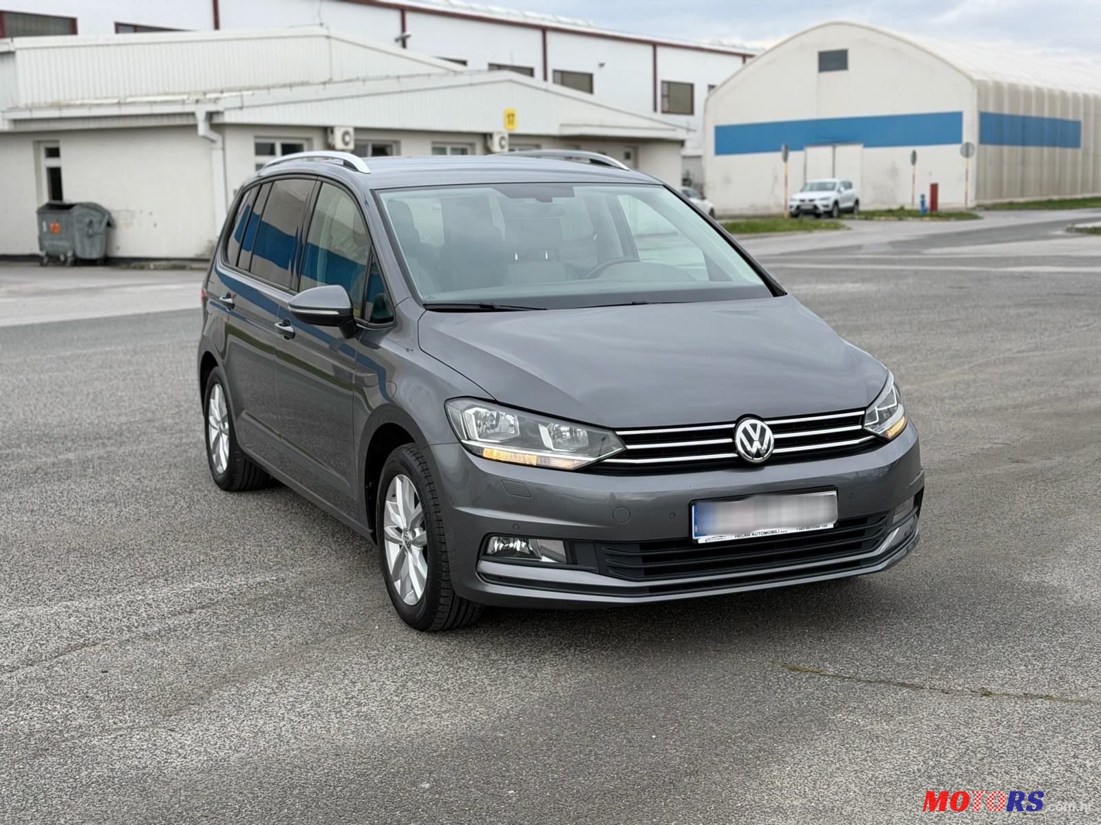 2017' Volkswagen Touran 1,6 Tdi photo #3