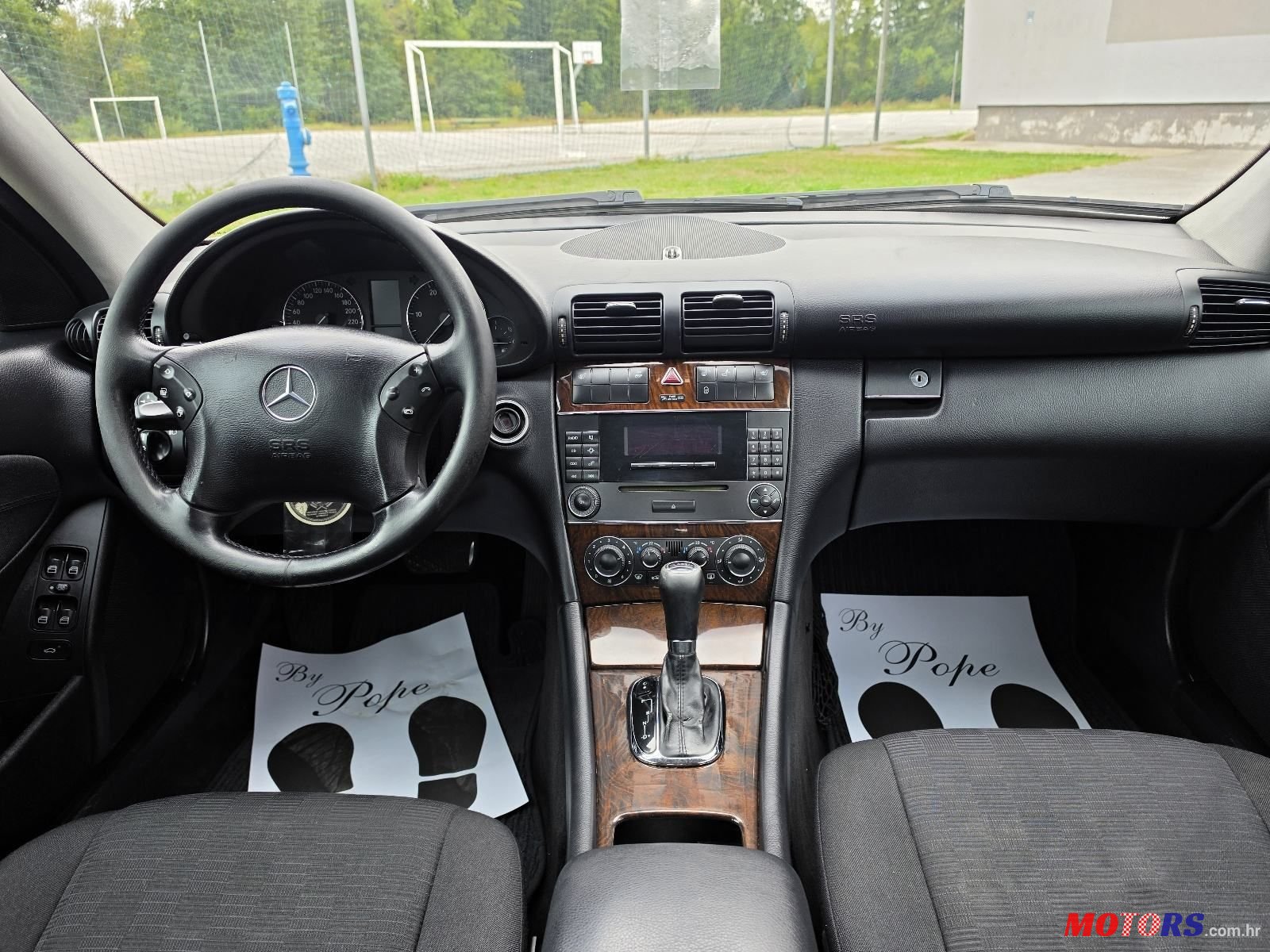2005' Mercedes-Benz C-Klasa 220 Classic photo #5