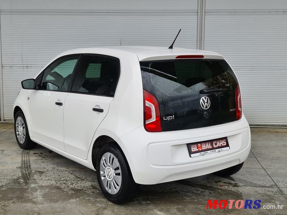 2014' Volkswagen Up! 1,0 Up! photo #3