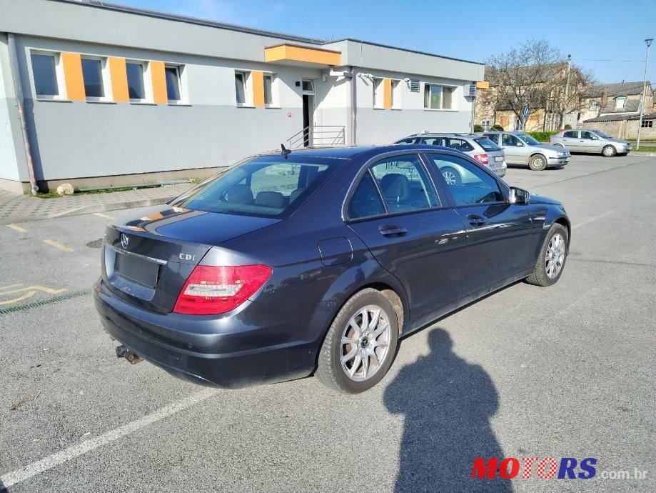 2013' Mercedes-Benz C-Klasa 200 Cdi photo #3