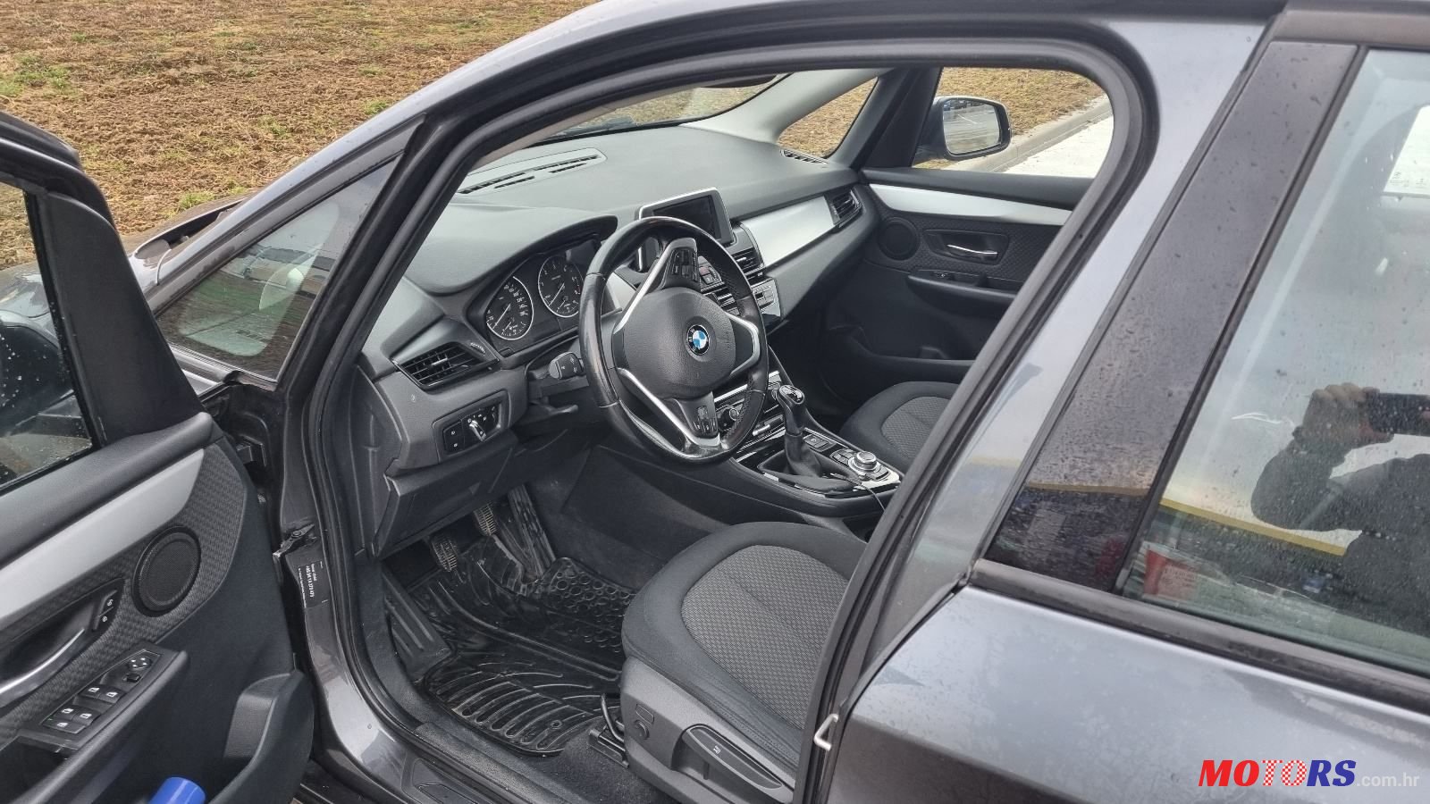 2015' BMW Serija 2 218D photo #5