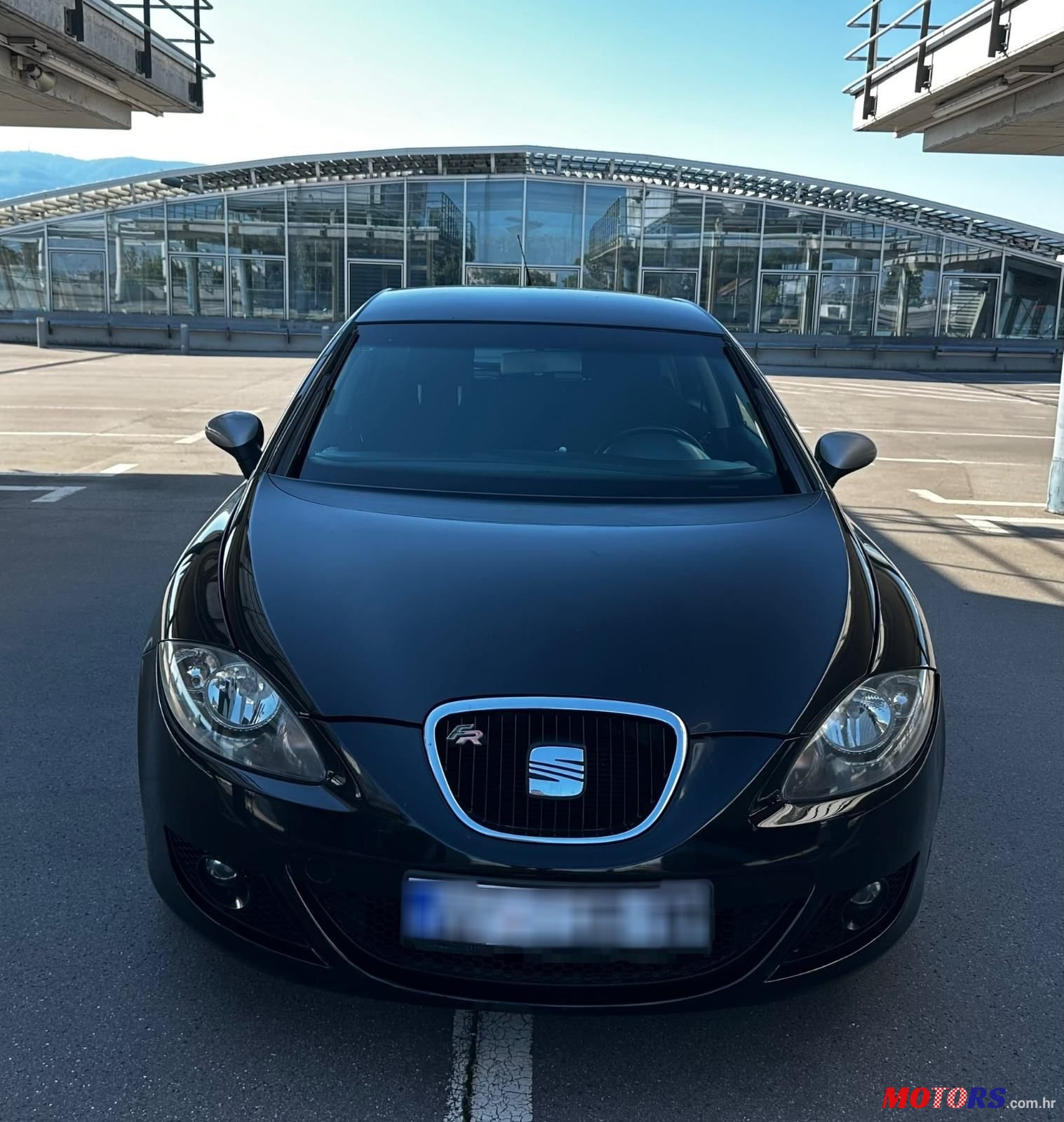 2008' SEAT Leon Fr 2,0 Tdi photo #2