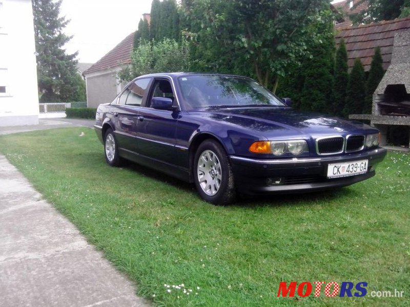 2000' BMW 730d photo #1