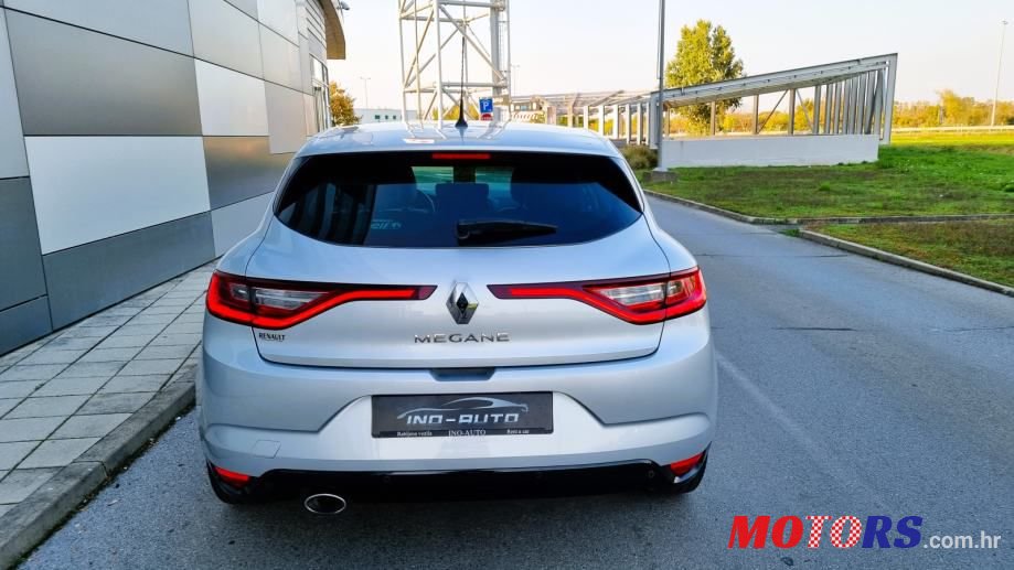 2017' Renault Megane Dci 110 photo #3