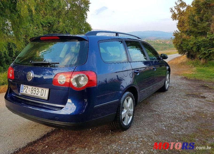 2006' Volkswagen Passat Variant 1,9 Tdi photo #2