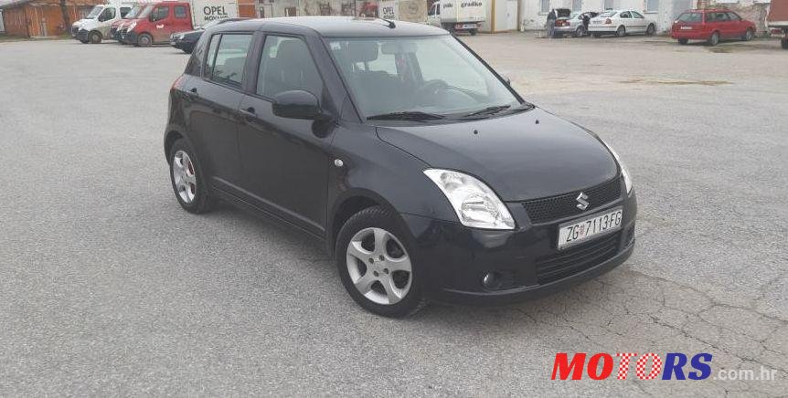 2005' Suzuki Swift 1,3 photo #1