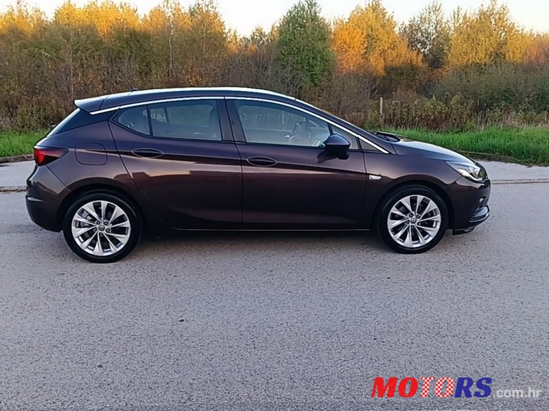 2017' Opel Astra 1.6 Cdti photo #2