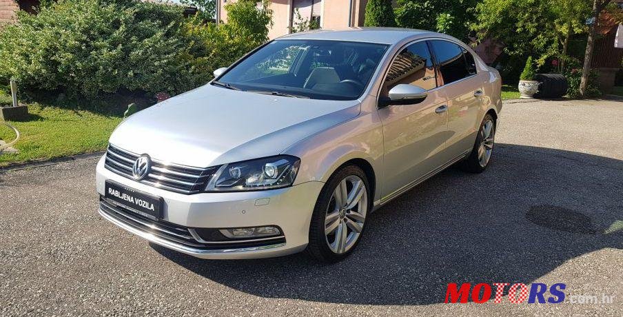2013' Volkswagen Passat 2,0 Tdi Bmt photo #1