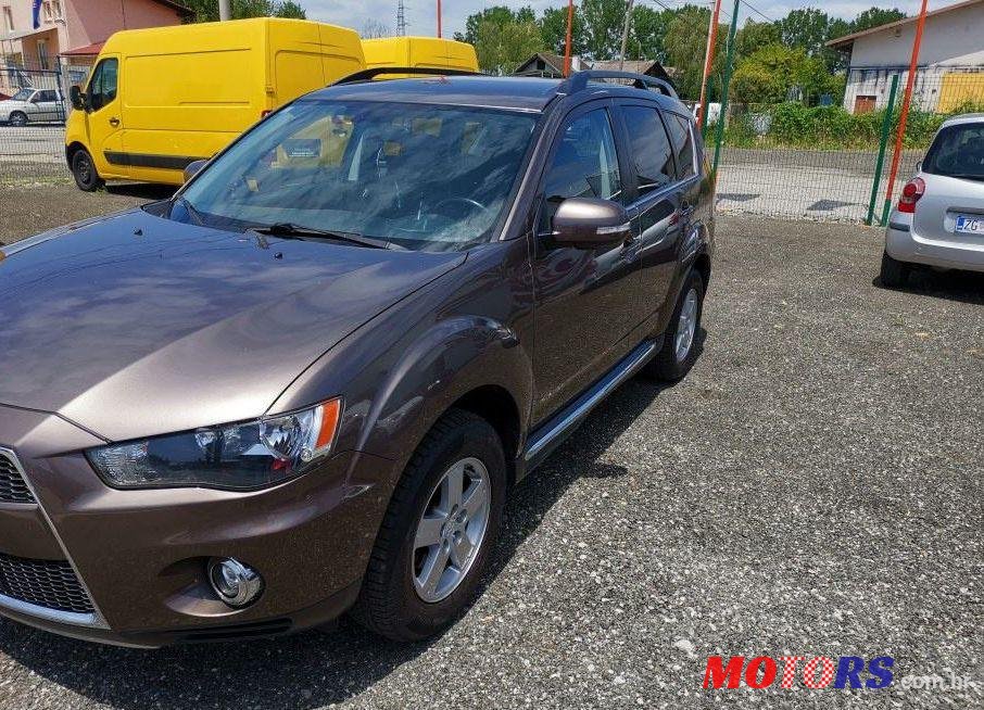 2012' Mitsubishi Outlander 2,2 photo #1