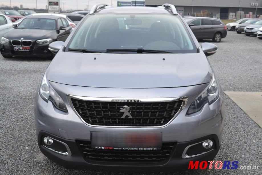 2018' Peugeot 2008 1,6 Bluehdi photo #2