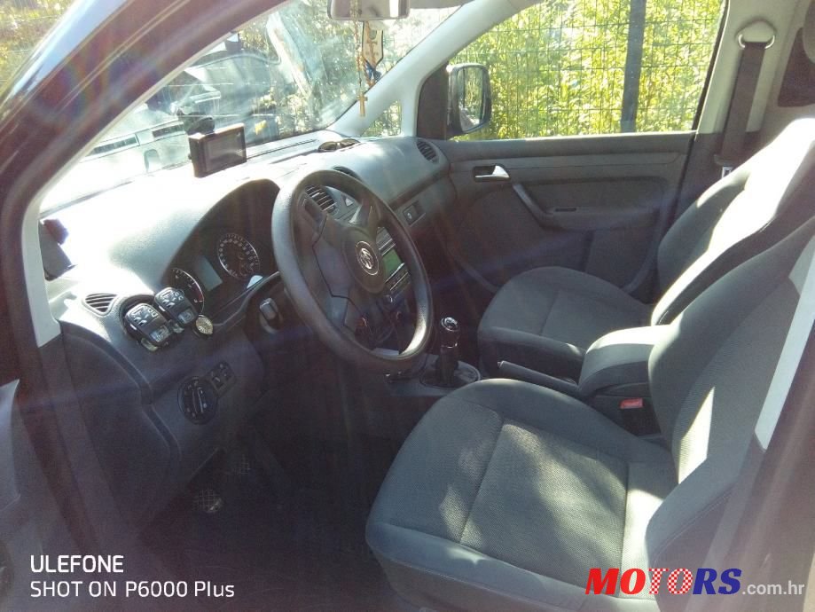 2013' Volkswagen Caddy 2,0 Tdi photo #2