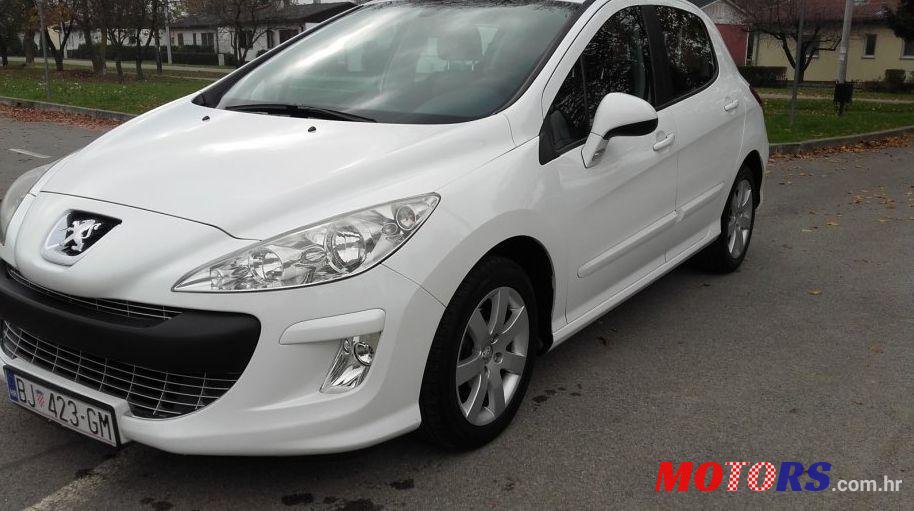 2008' Peugeot 308 1,6 HDi photo #1