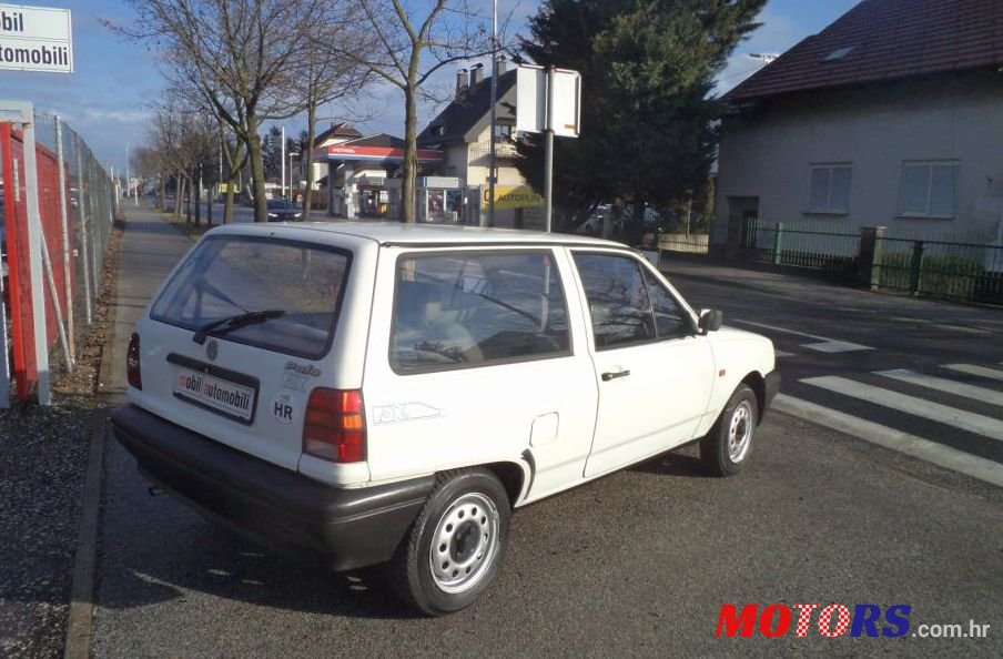 1993' Volkswagen Polo Fox photo #1