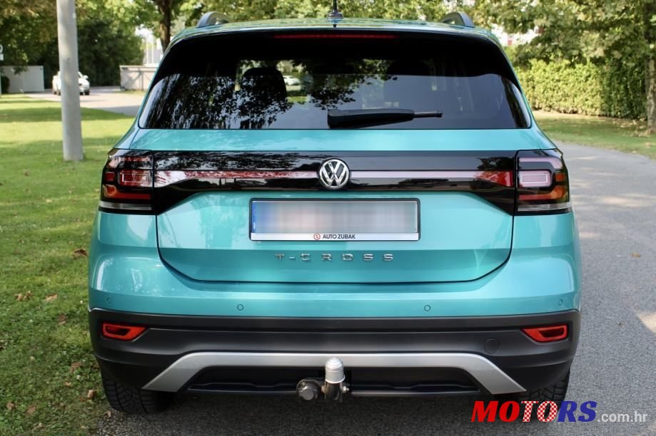 2019' Volkswagen T-Cross 1,0 Tsi photo #5