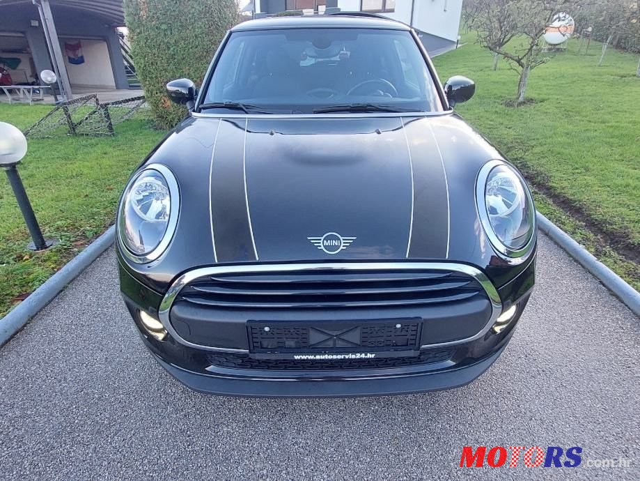 2020' MINI Cooper photo #2