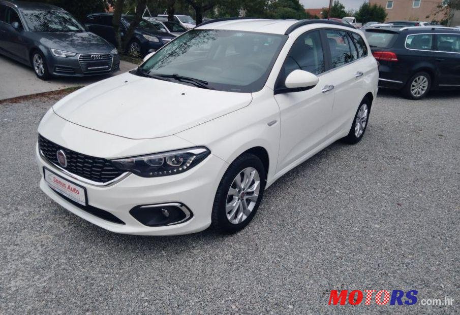 2017' Fiat Tipo 1,6 Multijet photo #1