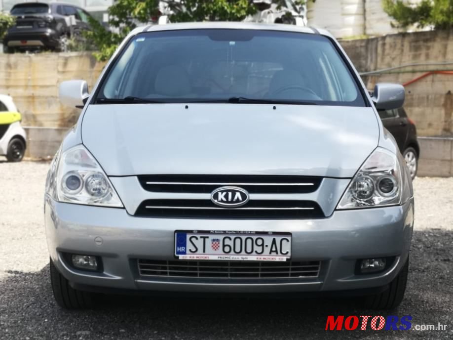 2007' Kia Carnival photo #5
