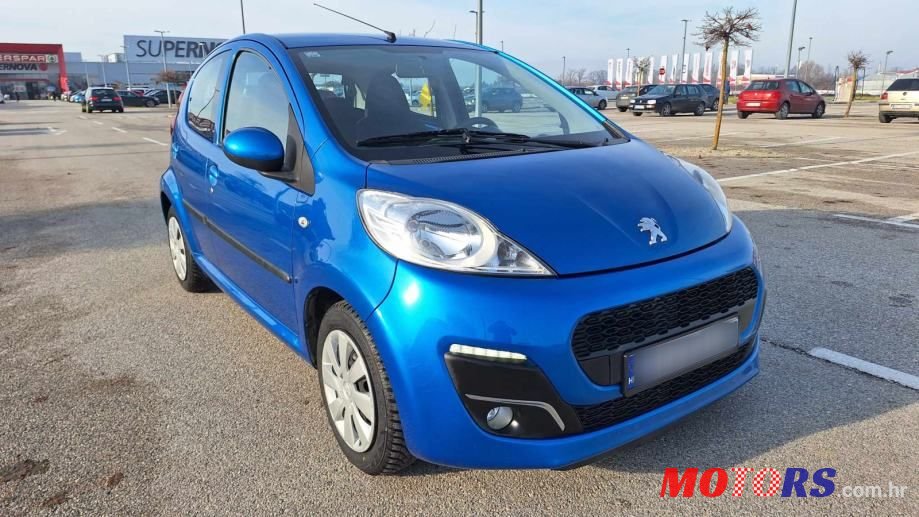 2012' Peugeot 107 1.0 Active photo #2